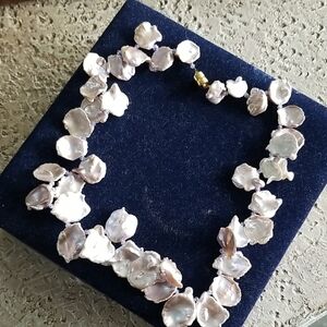 Lustrous Floral Pearl Necklace
